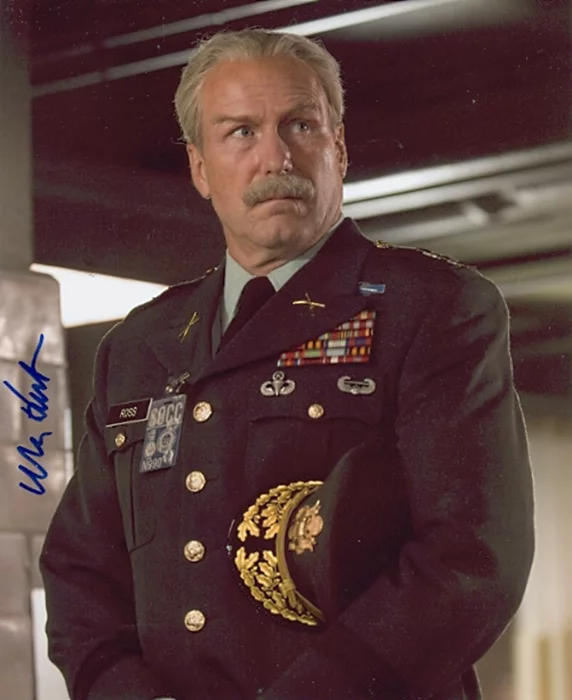 William Hurt autograph