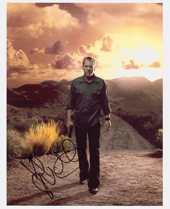 Kiefer Sutherland autograph