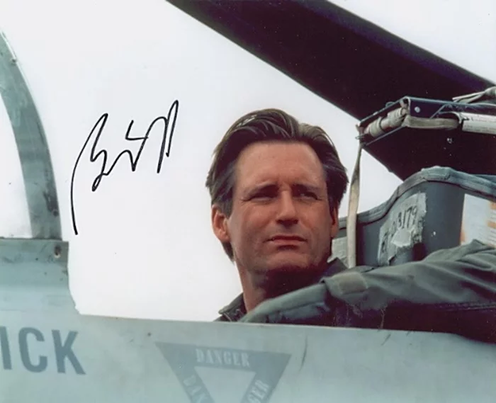 Bill Pullman autograph