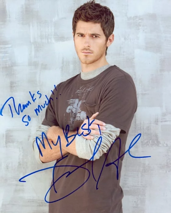 Dave Annable autograph