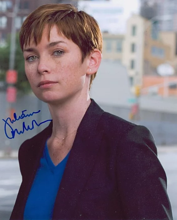 Julianne Nicholson autograph