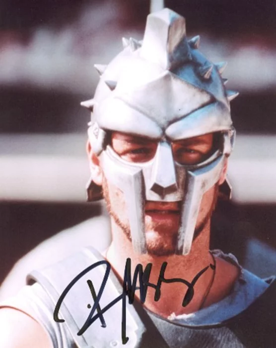 Russell Crowe autograph