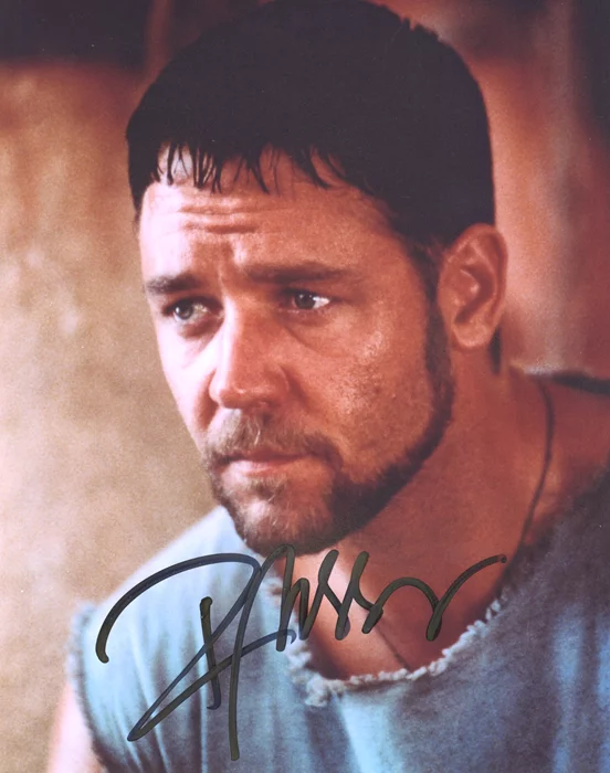 Russell Crowe autograph