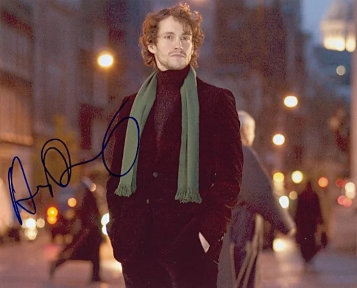 Hugh Dancy autograph