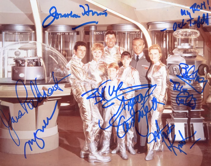 Lost In Space autograph