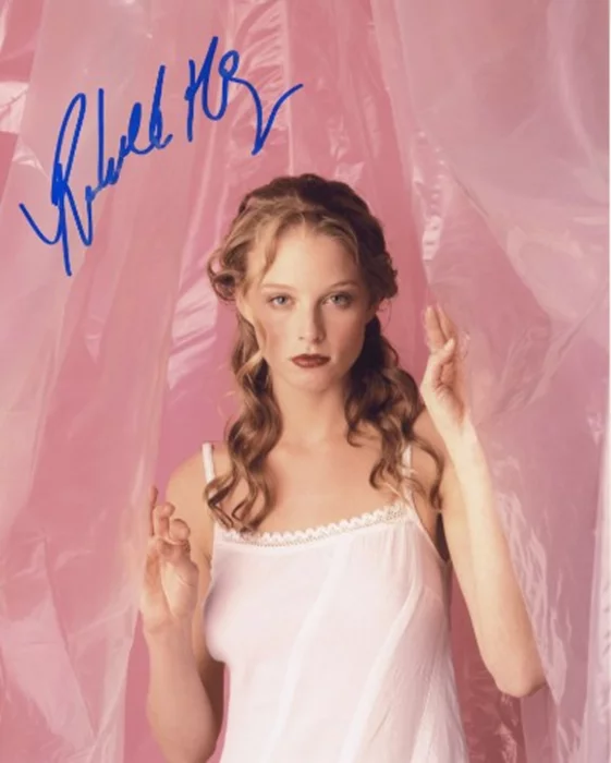 Rachel Nichols autograph