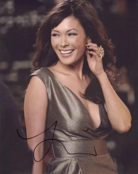 Lindsay Price autograph