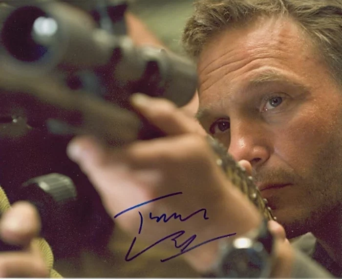 Thomas Kretschmann autograph