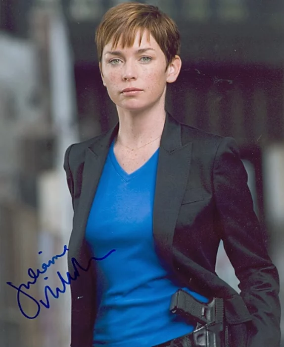Julianne Nicholson autograph