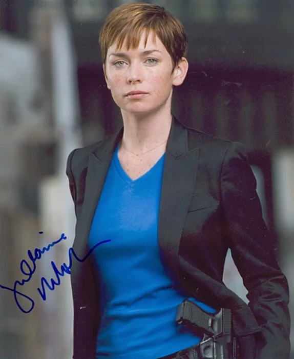 Julianne Nicholson autograph