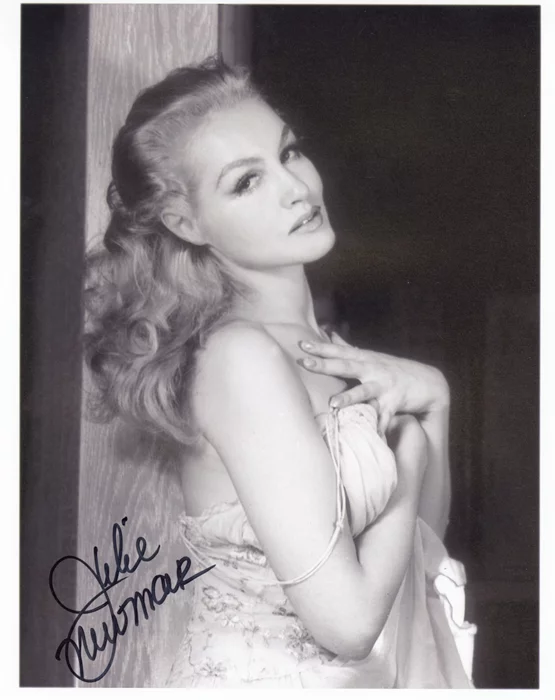 Julie Newmar autograph