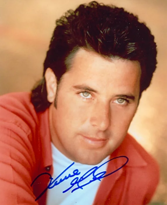 Vince Gill autograph