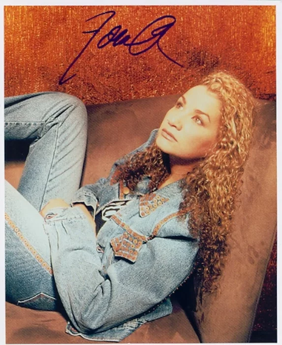Joan Osborne autograph