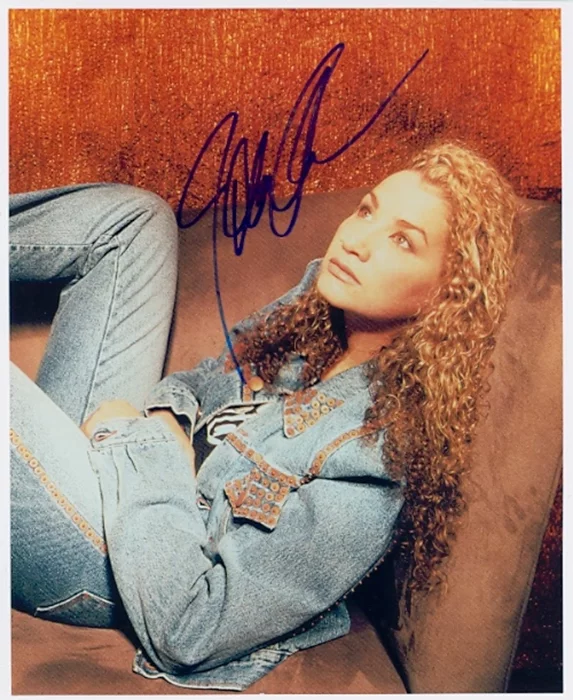 Joan Osborne autograph