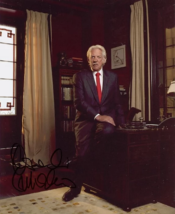 Donald Sutherland autograph