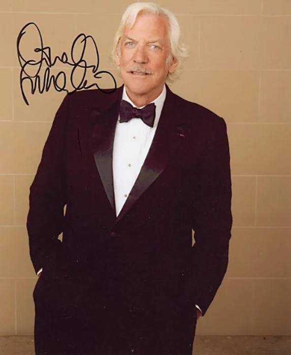 Donald Sutherland autograph
