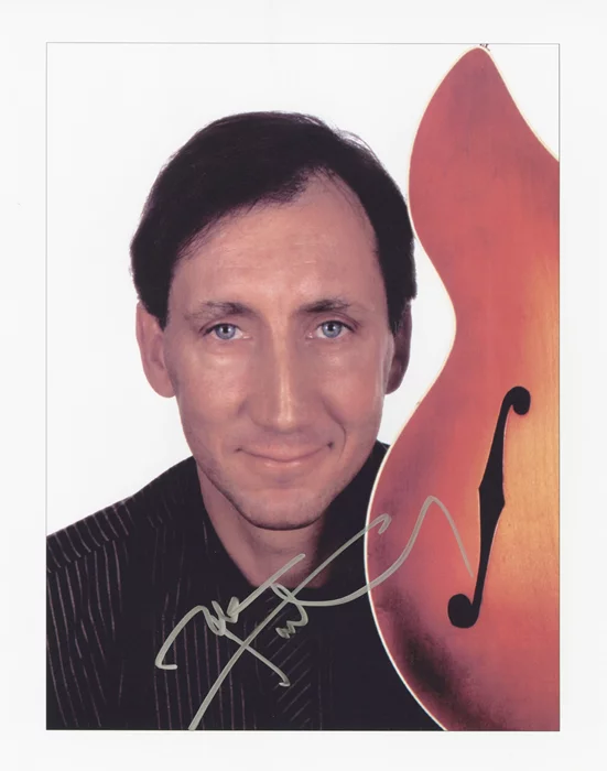 Pete Townshend autograph