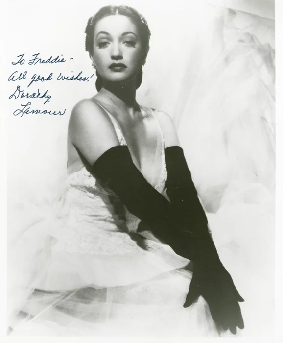Dorothy Lamour autograph