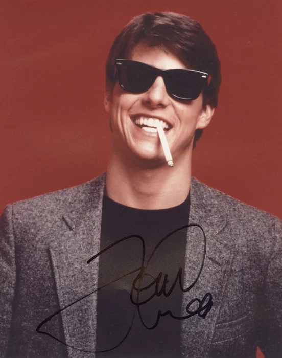 Tom Cruise autograph