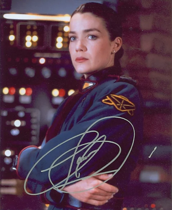 Claudia Christian autograph