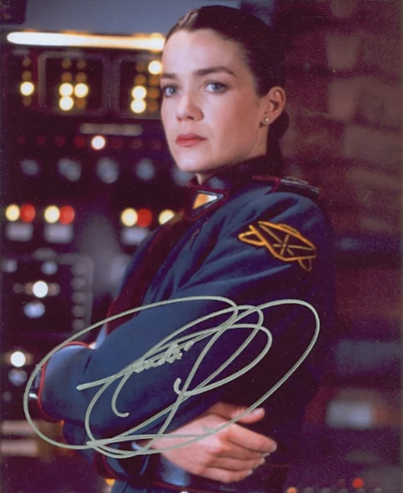 Claudia Christian autograph