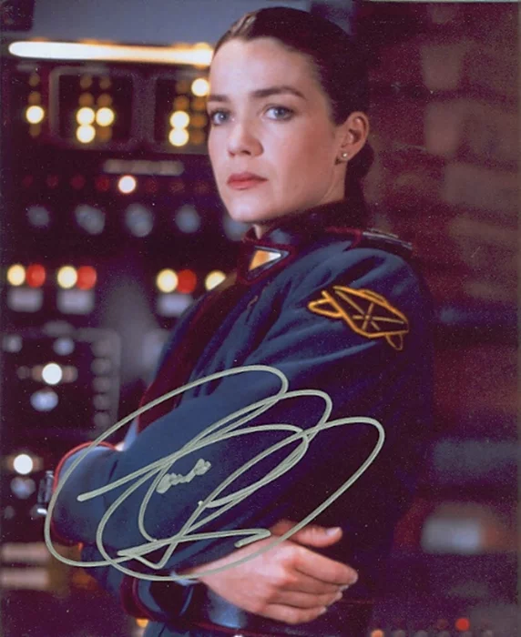 Claudia Christian autograph