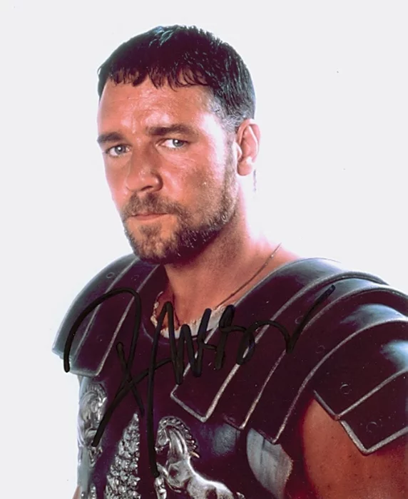 Russell Crowe autograph