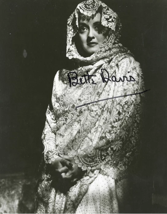 Bette Davis autograph