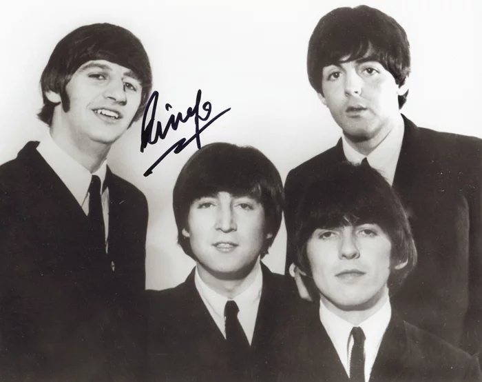 Ringo Starr autograph