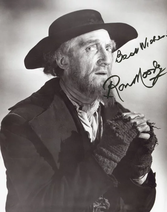 Ron Moody autograph