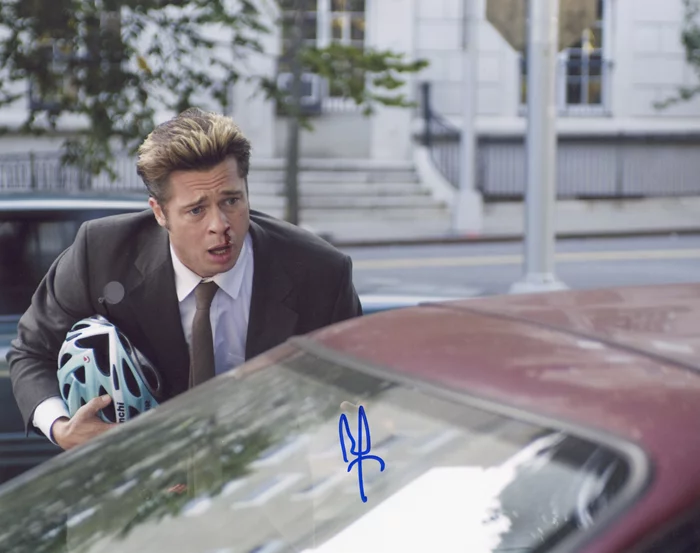 Brad Pitt autograph