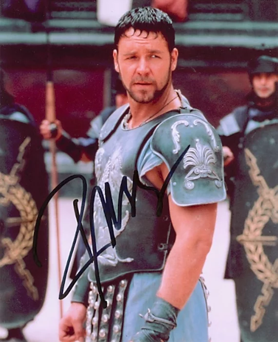 Russell Crowe autograph
