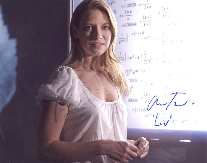 Anna Torv autograph