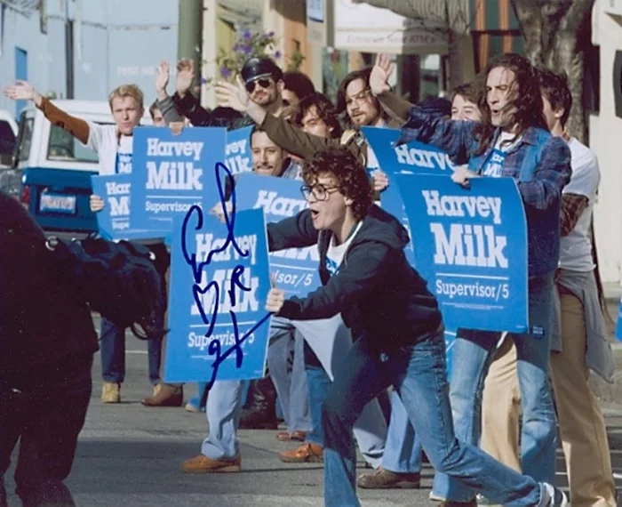 Emile Hirsch autograph