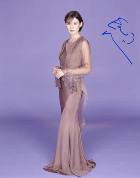 Emily Mortimer autograph