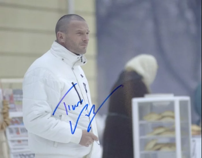 Thomas Kretschmann autograph