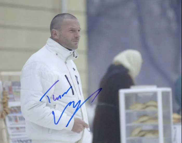 Thomas Kretschmann autograph