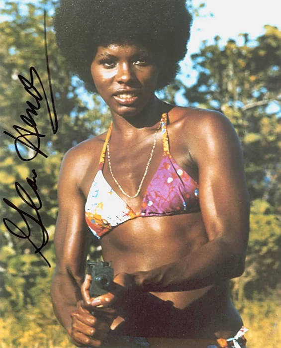 Gloria Hendry autograph