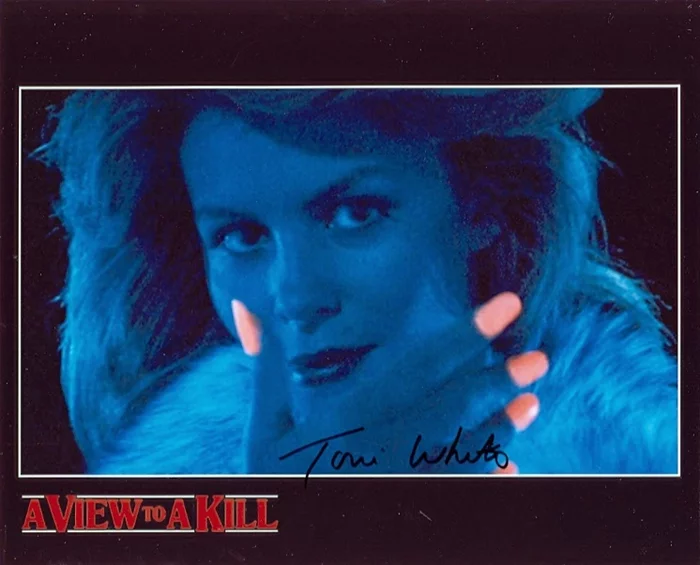 Toni White autograph