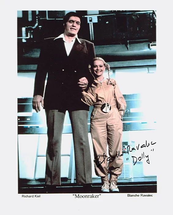 Blanche Ravalec autograph