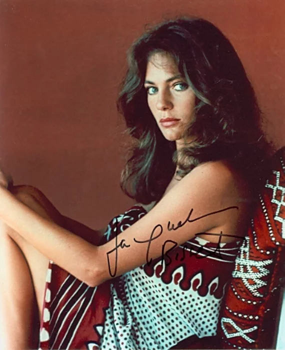 Jacqueline Bisset autograph