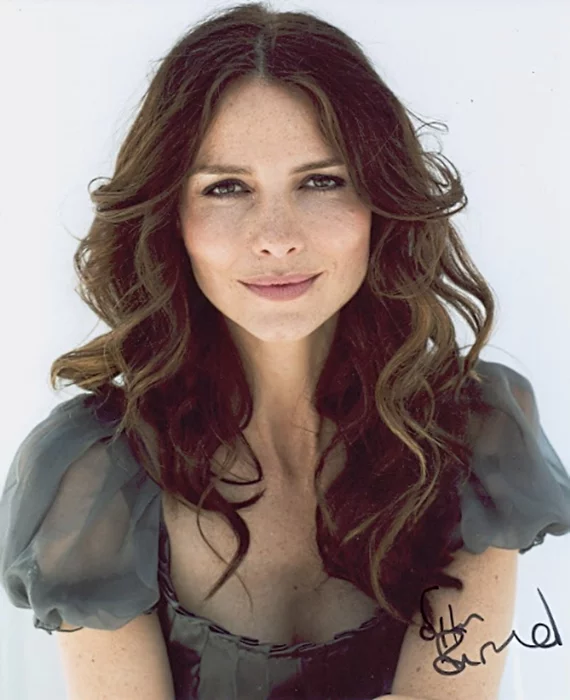 Saffron Burrows autograph