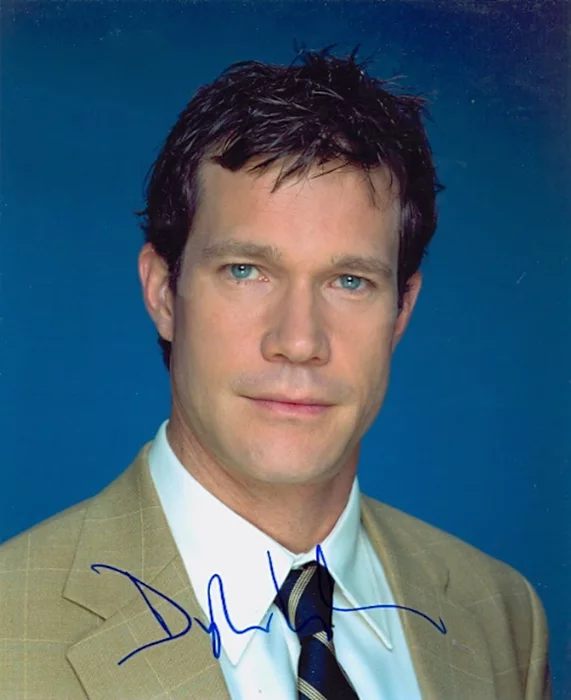 Dylan Walsh autograph