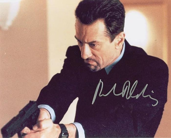 Robert DeNiro autograph