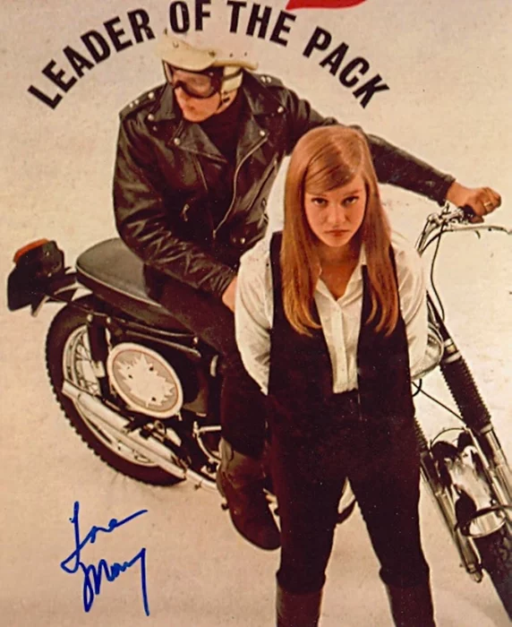 Mary Weiss autograph