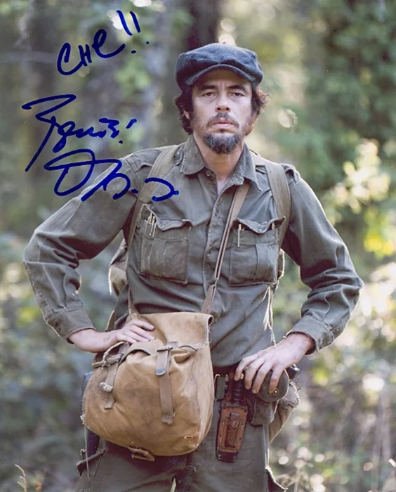 Benicio Del Toro autograph