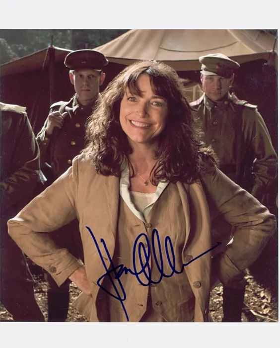 Karen Allen autograph