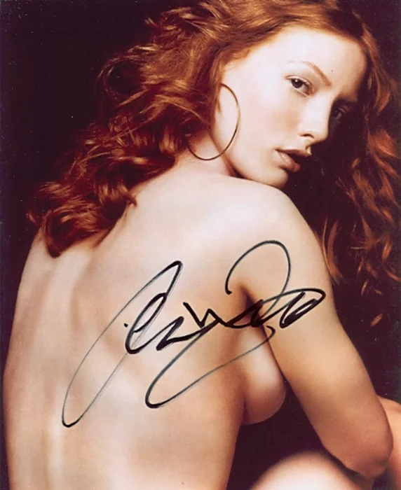 Alicia Witt autograph