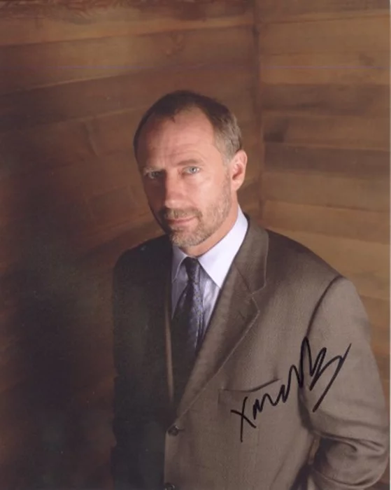 Xander Berkeley autograph