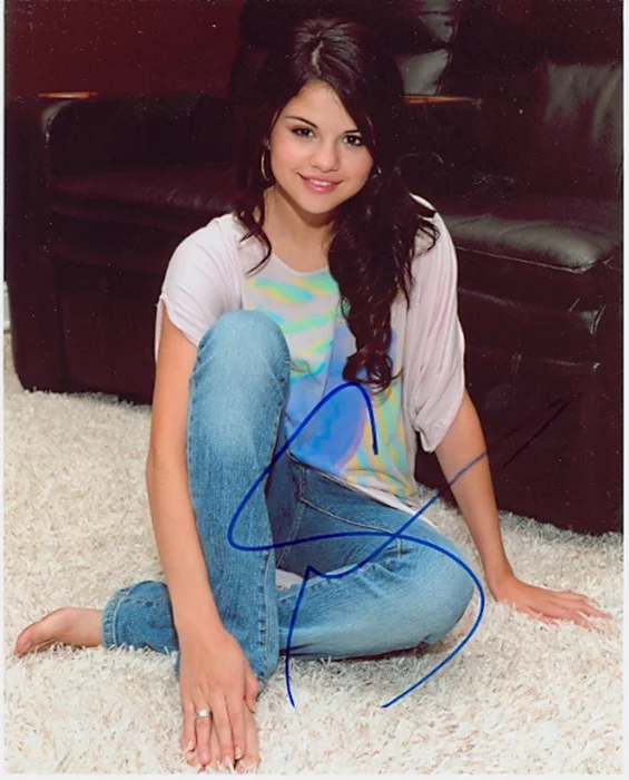 Selena Gomez autograph